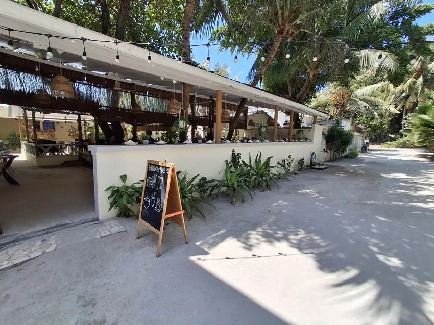 Wo man auf Fulhadhoo essen kann